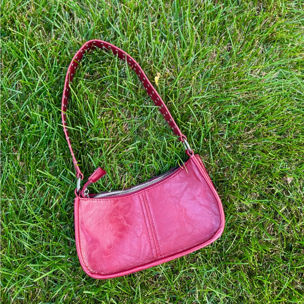 Princes Poly Chic Trendy Faux Leather Red Bag Vintage Y2K Must Have For Fall - Picture 6 of 8
